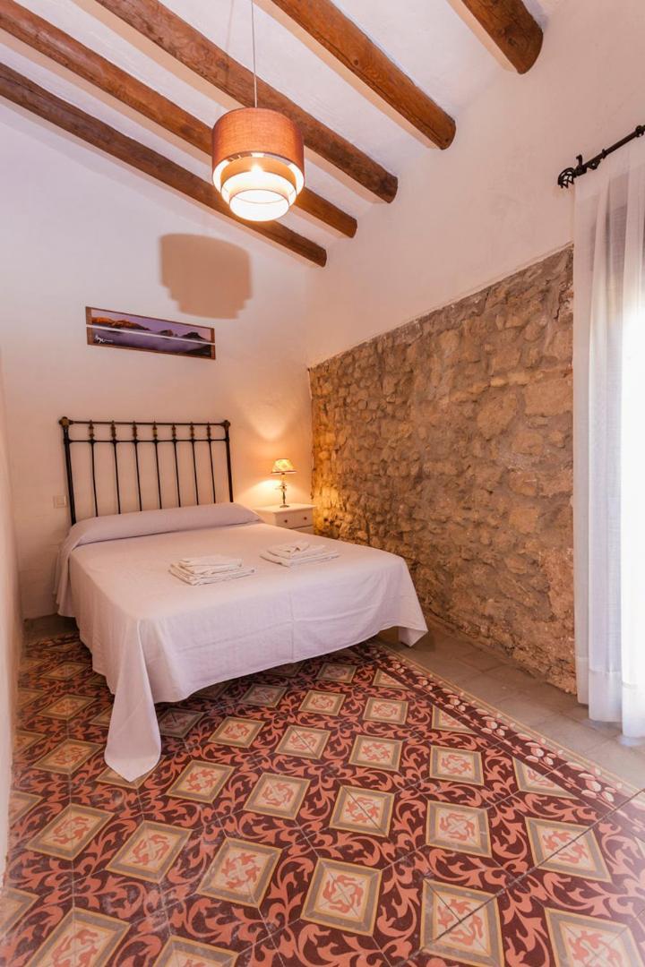 Apartamentos Casa Samper Santa Eulalia de Gallego Room photo